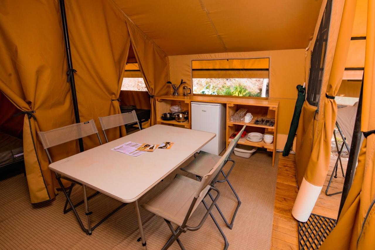 Camping Onlycamp Les Vailhes Lodeve Exterior photo